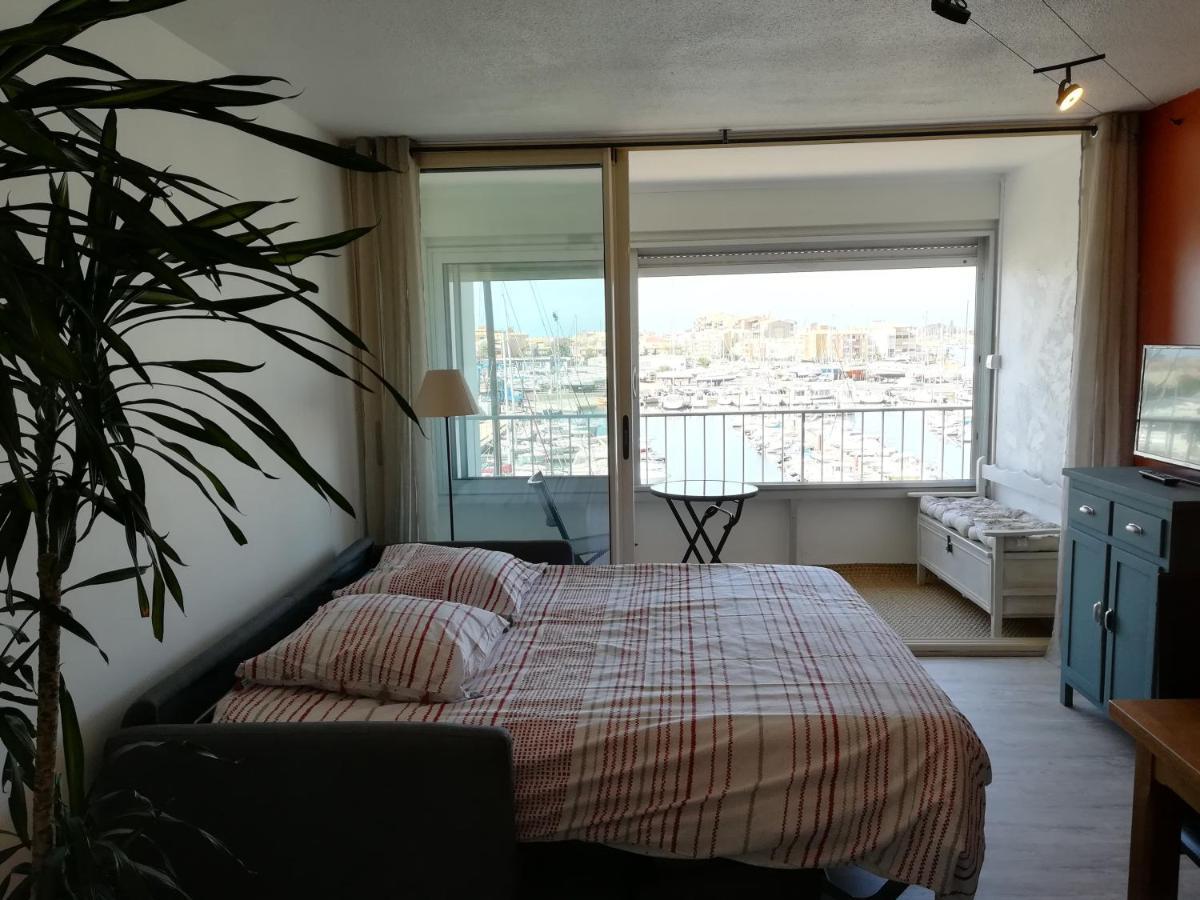 Studio Cabine Vue Port Avec Parking Prive, Piscine, Parc, Boulodrome Agde Zewnętrze zdjęcie