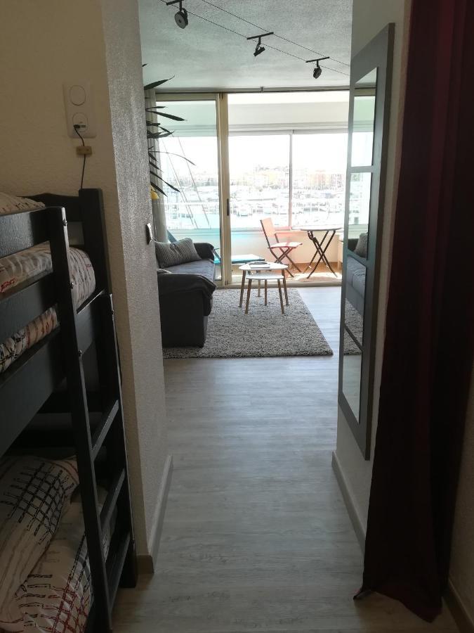 Studio Cabine Vue Port Avec Parking Prive, Piscine, Parc, Boulodrome Agde Zewnętrze zdjęcie